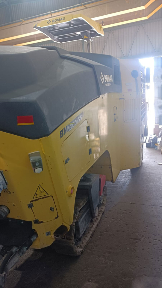 Bomag BM 1300/35 - Kaltfräse: das Bild 3 Bomag BM 1300/35 - Kaltfräse: das Bild 3