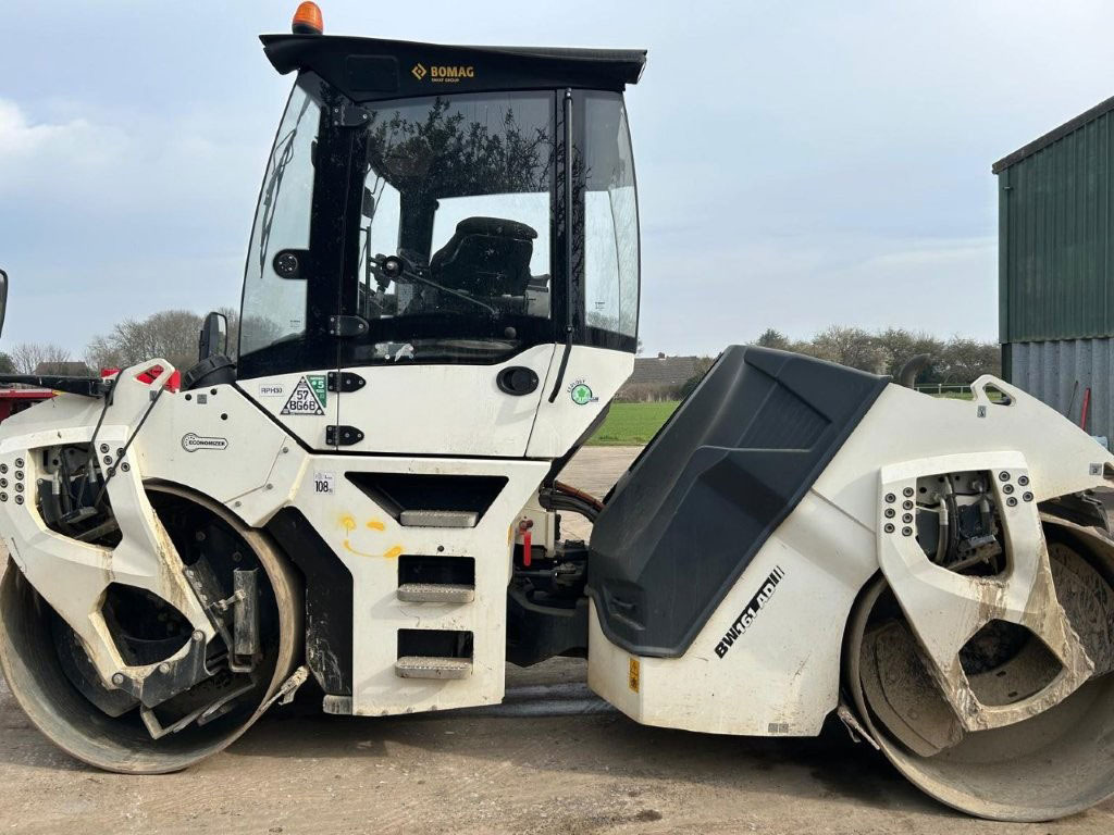 Bomag BW 161 AD-5 - Walzen: das Bild 3 Bomag BW 161 AD-5 - Walzen: das Bild 3