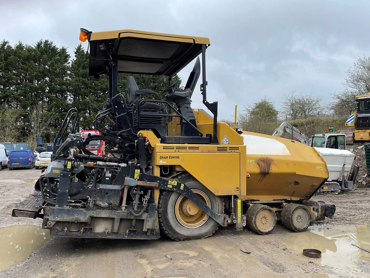 Caterpillar AP500F - Asphaltfertiger/ Straßenfertiger: das Bild 2 Caterpillar AP500F - Asphaltfertiger/ Straßenfertiger: das Bild 2