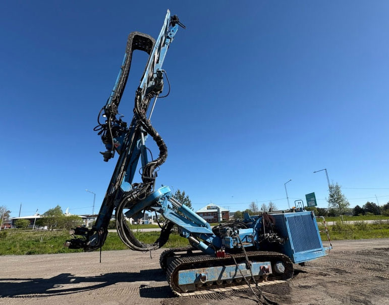 Klemm KR 807-7F - Ramme: das Bild 2 Klemm KR 807-7F - Ramme: das Bild 2