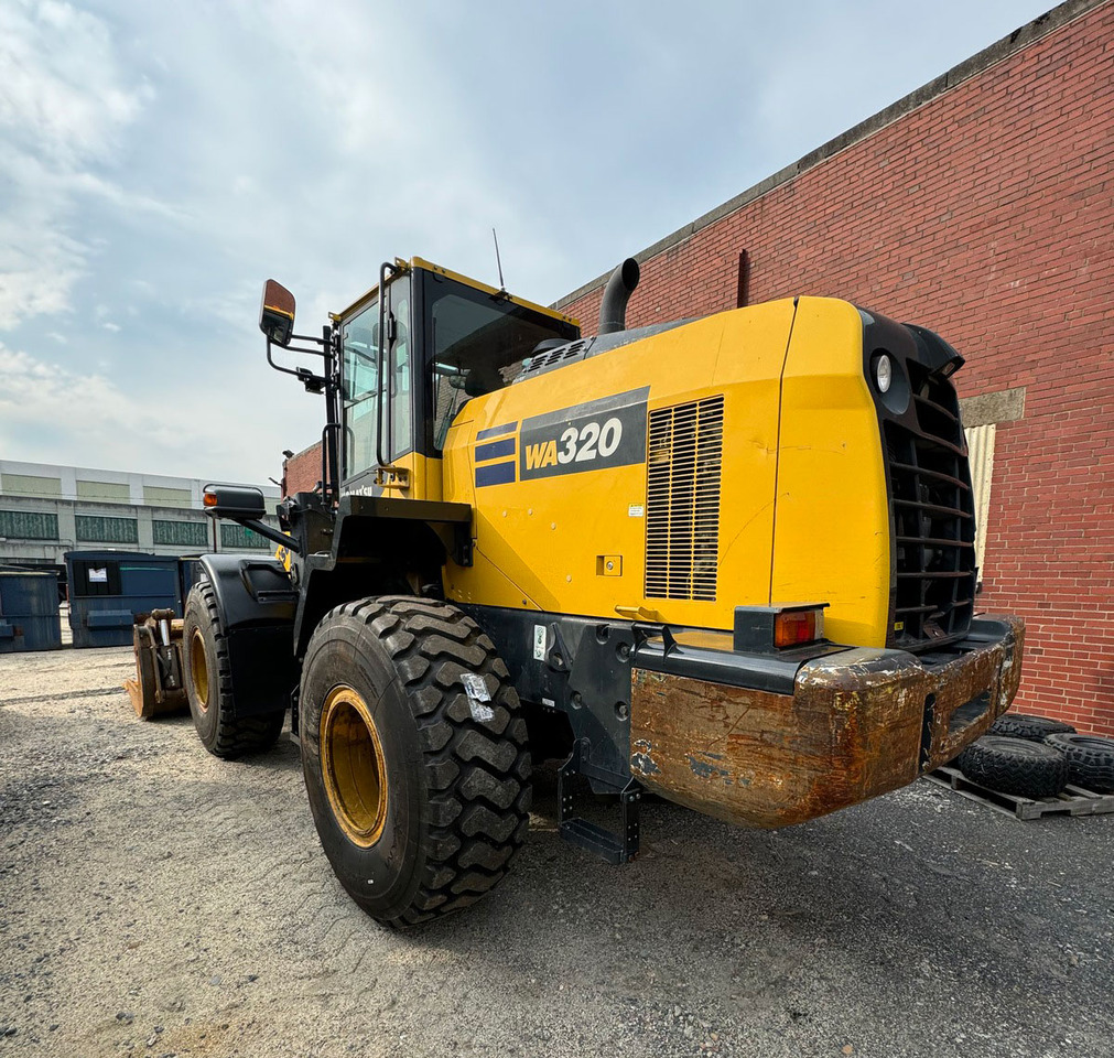 Komatsu WA320-8 - Radlader: das Bild 5 Komatsu WA320-8 - Radlader: das Bild 5