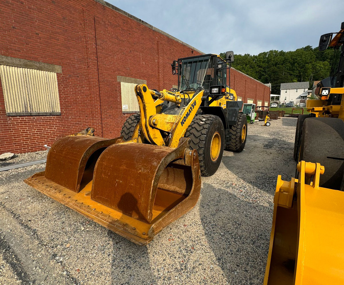 Komatsu WA320-8 - Radlader: das Bild 2 Komatsu WA320-8 - Radlader: das Bild 2