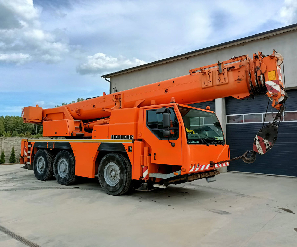 Liebherr LTM 1045-3.1 - Mobilkran: das Bild 3 Liebherr LTM 1045-3.1 - Mobilkran: das Bild 3