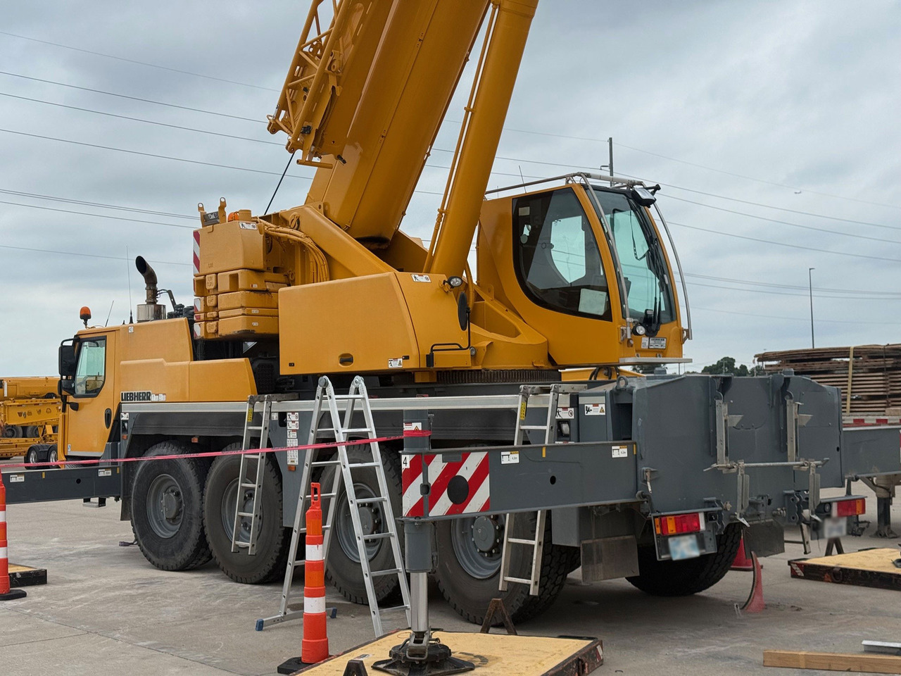 Liebherr LTM 1070-4.2 - Mobilkran: das Bild 4 Liebherr LTM 1070-4.2 - Mobilkran: das Bild 4