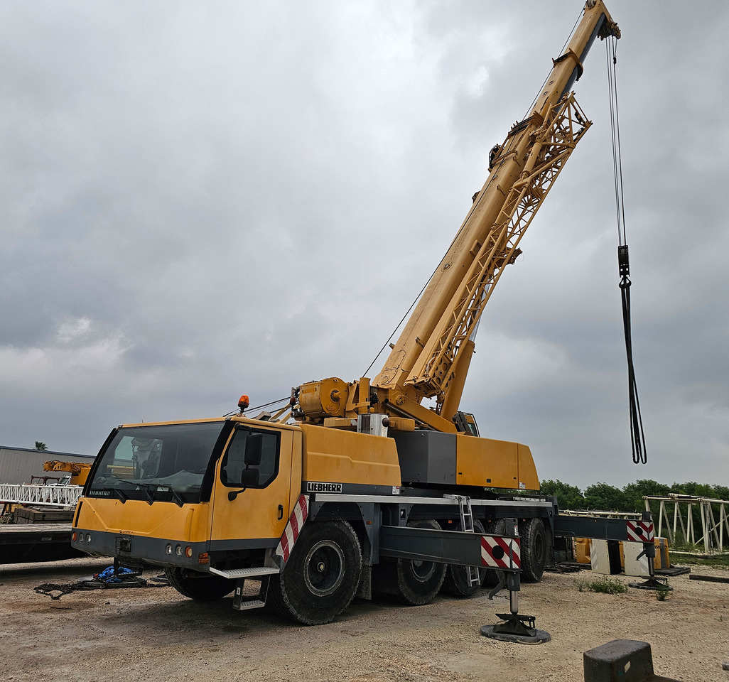 Liebherr LTM 1100-5.2 - Mobilkran: das Bild 2 Liebherr LTM 1100-5.2 - Mobilkran: das Bild 2