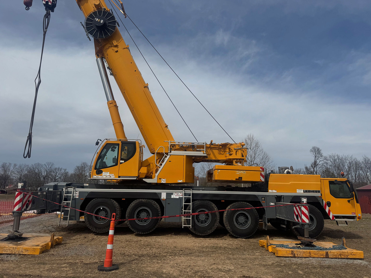 Liebherr LTM 1230-5.1 - Mobilkran: das Bild 3 Liebherr LTM 1230-5.1 - Mobilkran: das Bild 3