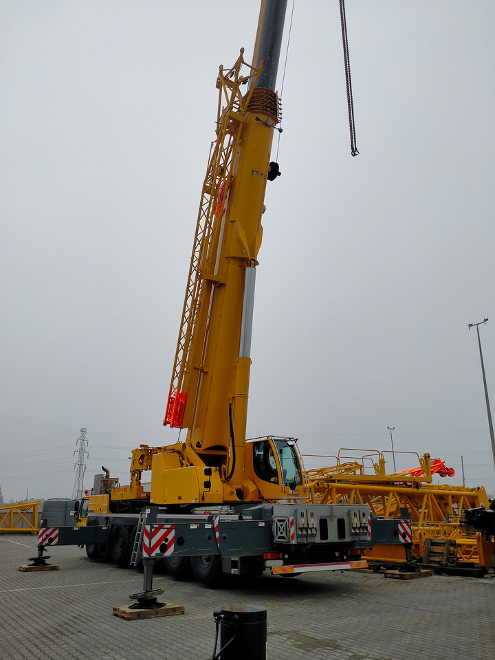 Liebherr LTM 1230-5.1 - Mobilkran: das Bild 3 Liebherr LTM 1230-5.1 - Mobilkran: das Bild 3