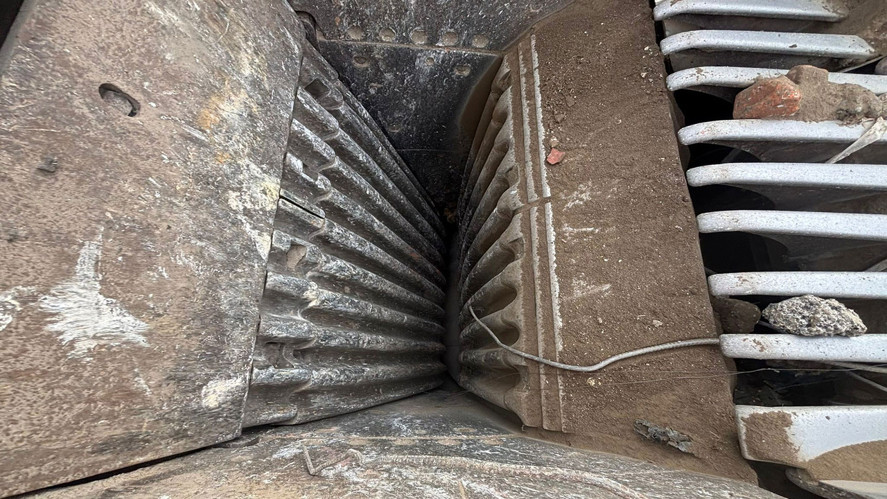 Backenbrecher Powerscreen Premiertrak R400X: das Bild 7 Backenbrecher Powerscreen Premiertrak R400X: das Bild 7