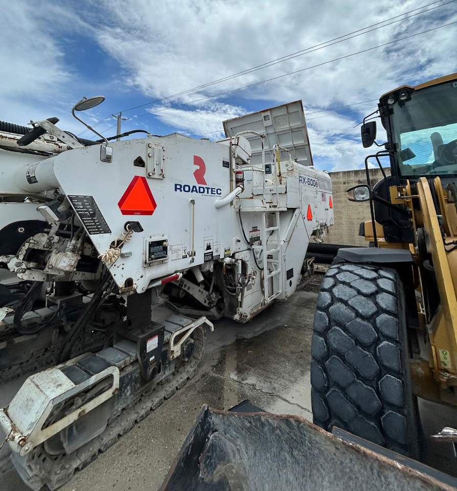 Roadtec RX-600E - Kaltfräse: das Bild 4 Roadtec RX-600E - Kaltfräse: das Bild 4