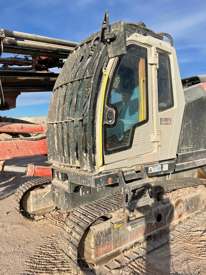 Sandvik DI550 - Bohrgerät: das Bild 5 Sandvik DI550 - Bohrgerät: das Bild 5