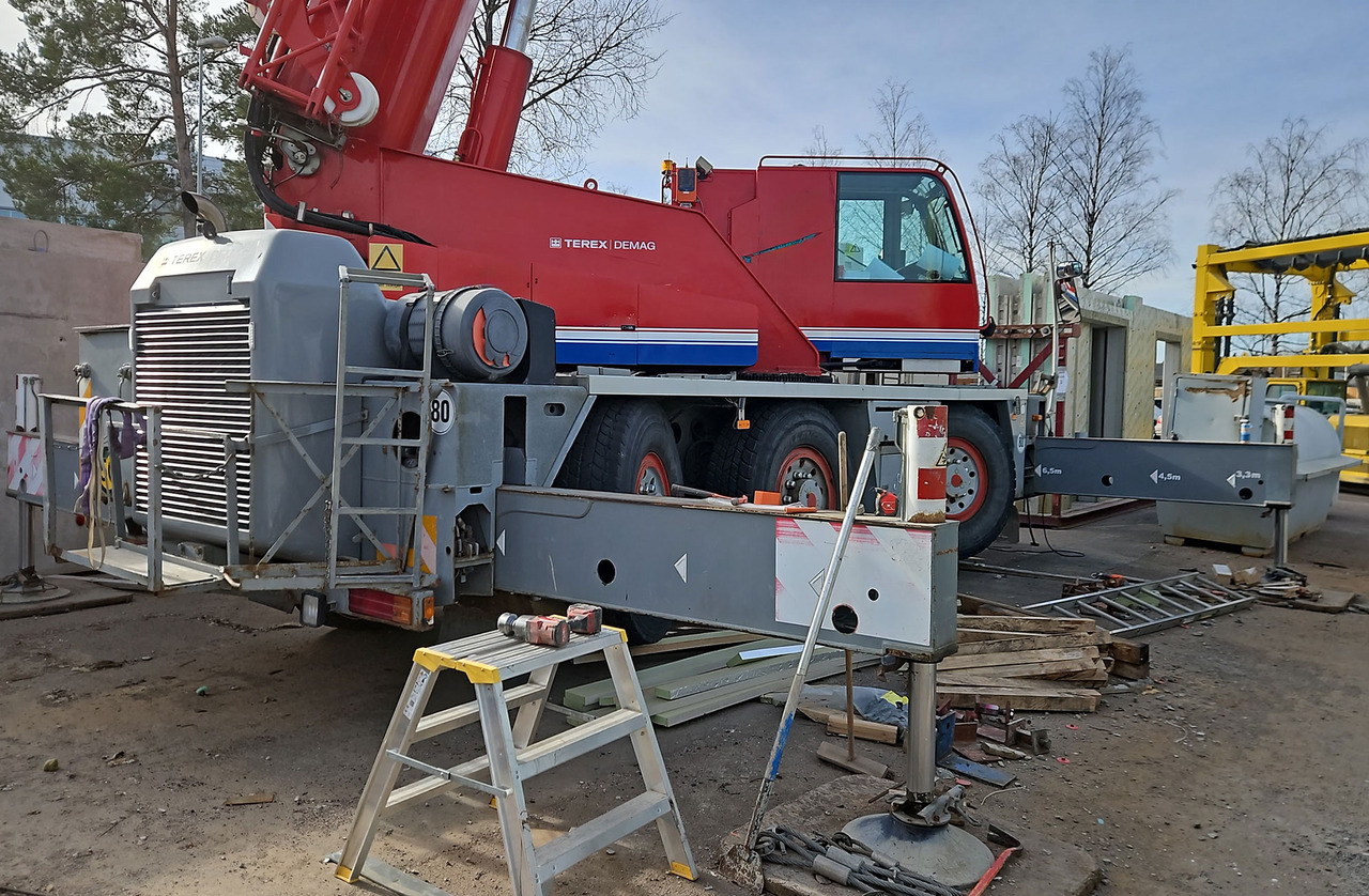 Terex Demag AC 55 City - Mobilkran: das Bild 4 Terex Demag AC 55 City - Mobilkran: das Bild 4
