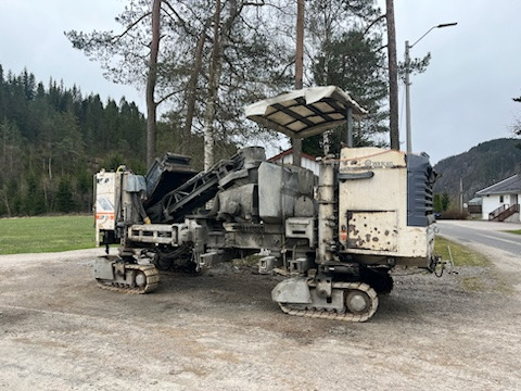 Wirtgen SP 25 - Gleitschalungsfertiger: das Bild 2 Wirtgen SP 25 - Gleitschalungsfertiger: das Bild 2