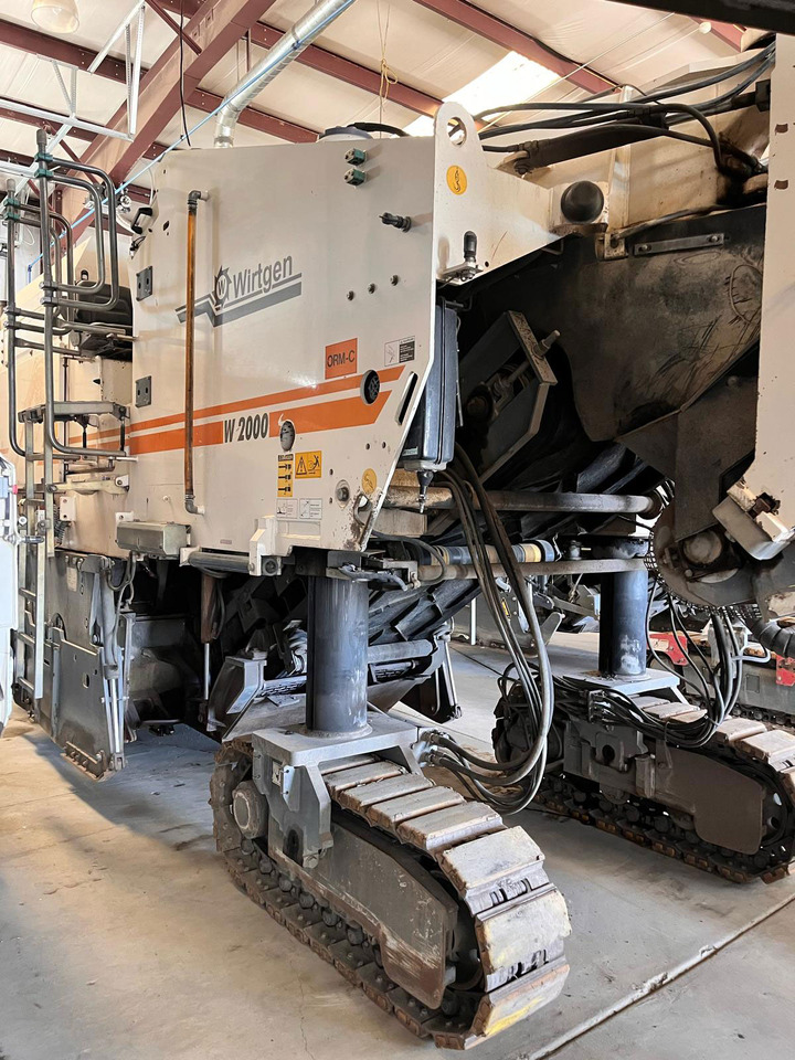 Wirtgen W 2000 - Kaltfräse: das Bild 3 Wirtgen W 2000 - Kaltfräse: das Bild 3