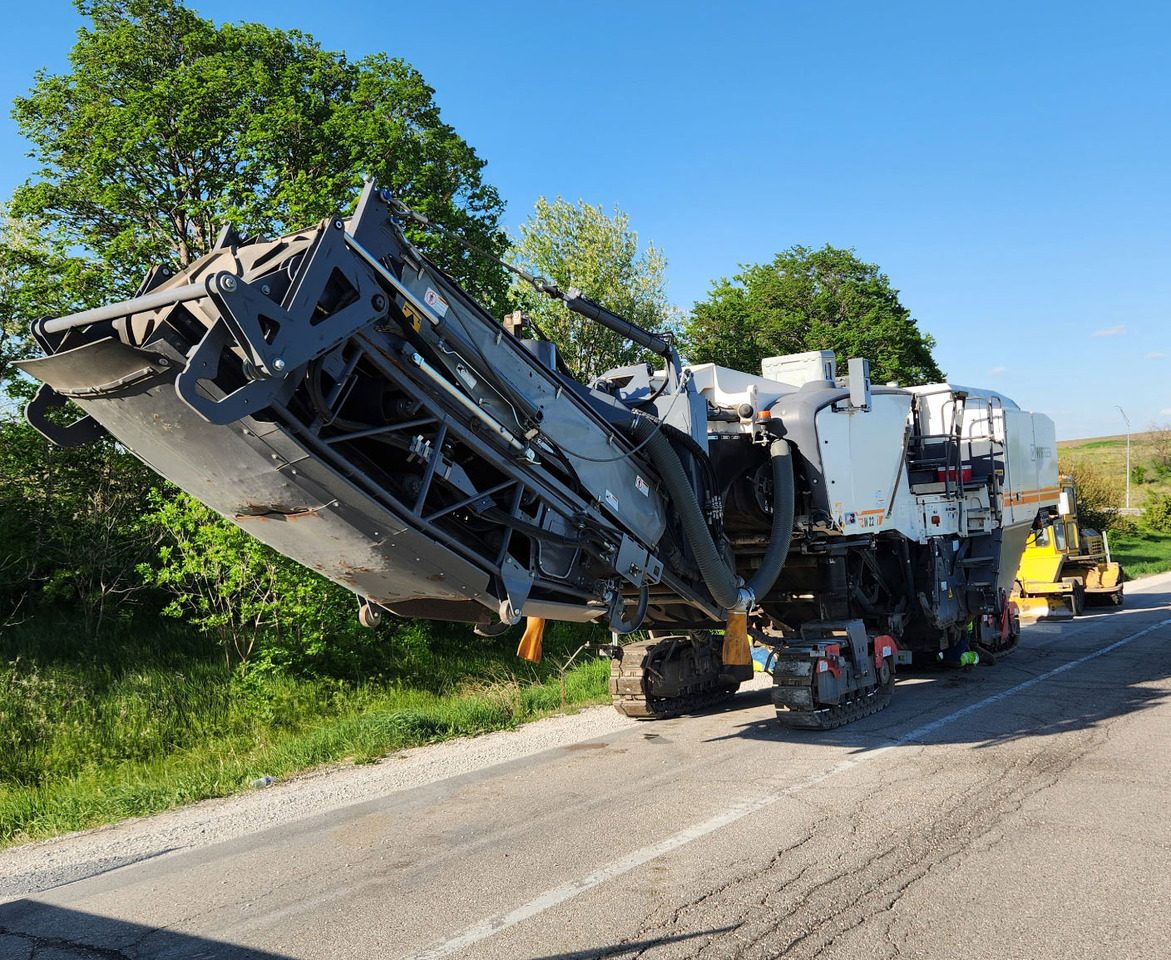 Wirtgen W 220 I - Kaltfräse: das Bild 3 Wirtgen W 220 I - Kaltfräse: das Bild 3