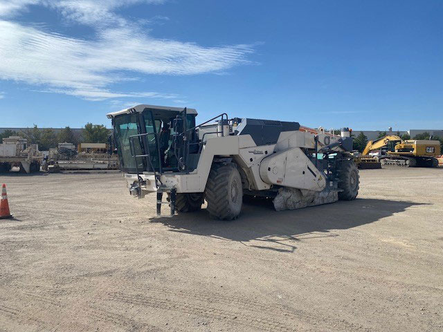 Wirtgen WR 200 XLI - Bodenstabilisierer: das Bild 4 Wirtgen WR 200 XLI - Bodenstabilisierer: das Bild 4