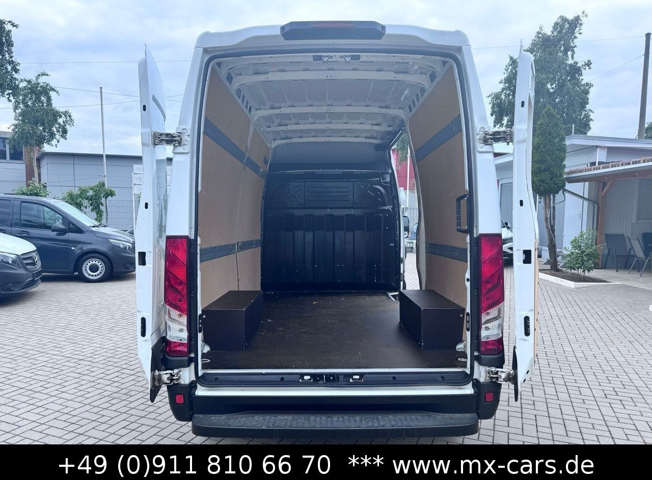 Kastenwagen Iveco Daily 35S11 Kasten L2H2: das Bild 9