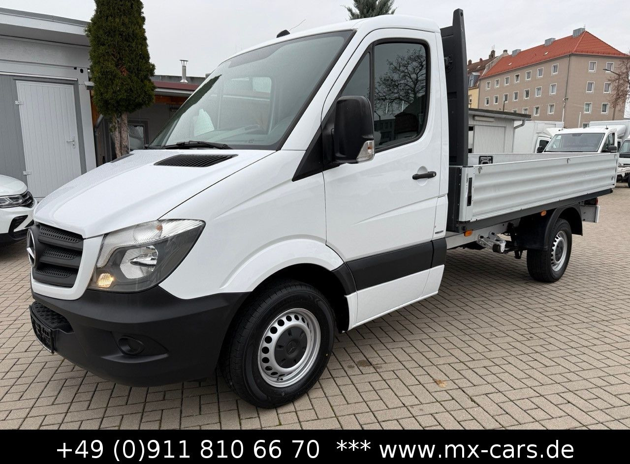 Mercedes-Benz Sprinter 213 Pritsche 3 Sitze Klima AHK No 313-7 - Pritsche Transporter: das Bild 1 Mercedes-Benz Sprinter 213 Pritsche 3 Sitze Klima AHK No 313-7 - Pritsche Transporter: das Bild 1