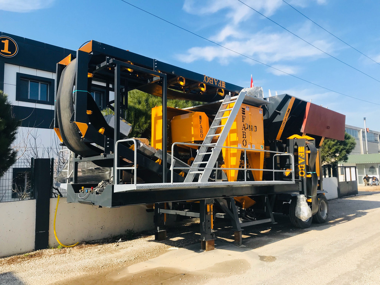 FABO Mobile crusher - Mobile Brechanlage: das Bild 2 FABO Mobile crusher - Mobile Brechanlage: das Bild 2