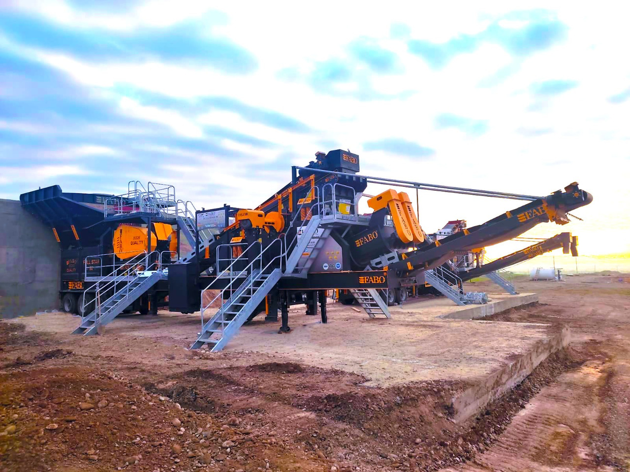 Mobile Brechanlage neu kaufen FABO Mobile crusher: das Bild 6