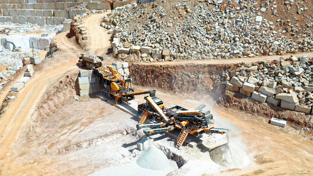 Mobile Brechanlage neu kaufen FABO Mobile crusher: das Bild 12