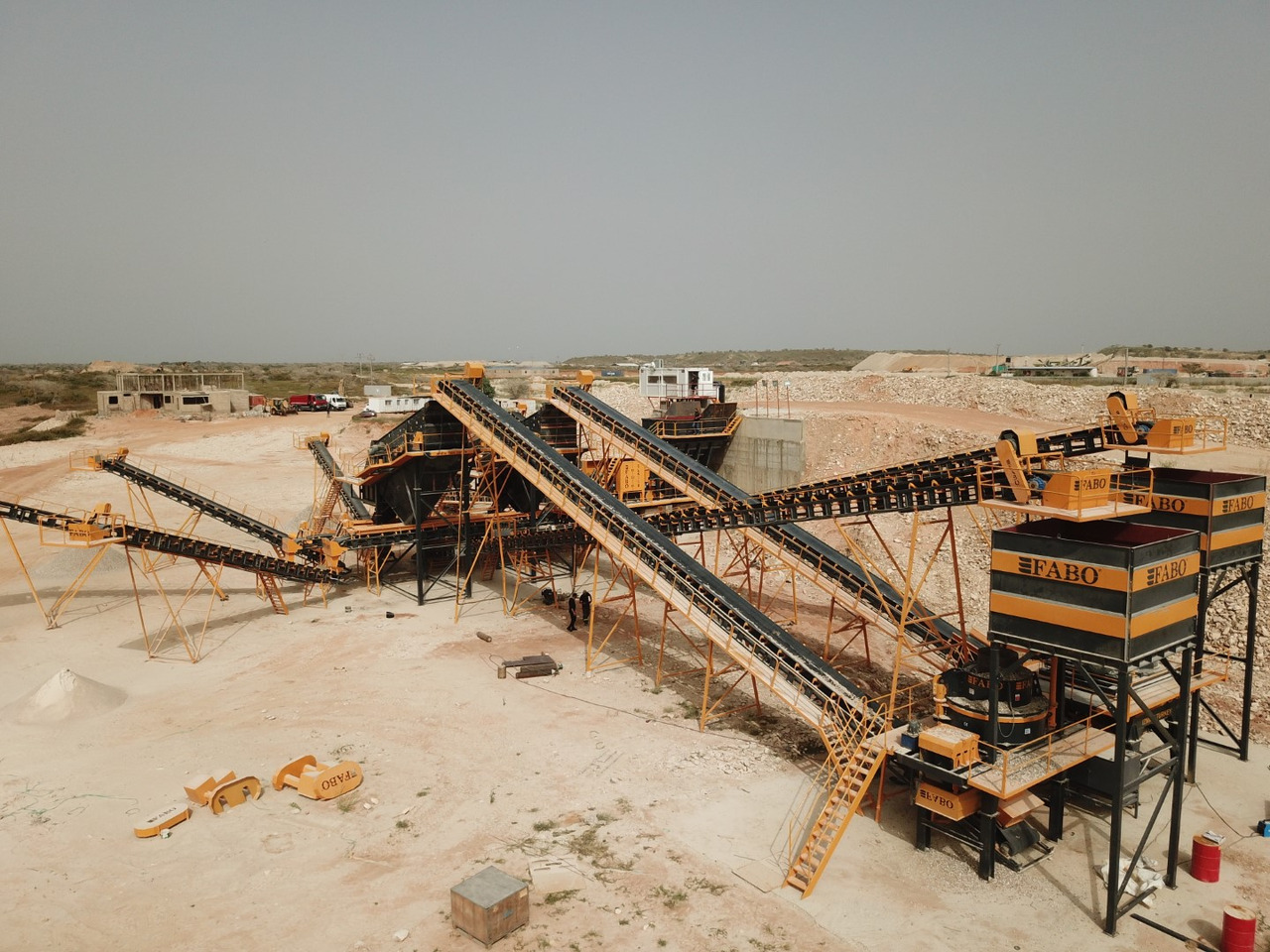 Brecher neu kaufen FABO crusher - stone crusher - crushers: das Bild 18