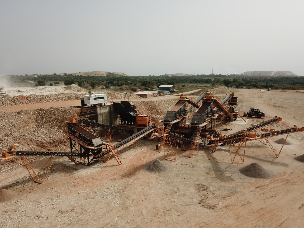 Brecher neu kaufen FABO crusher - stone crusher - crushers: das Bild 16