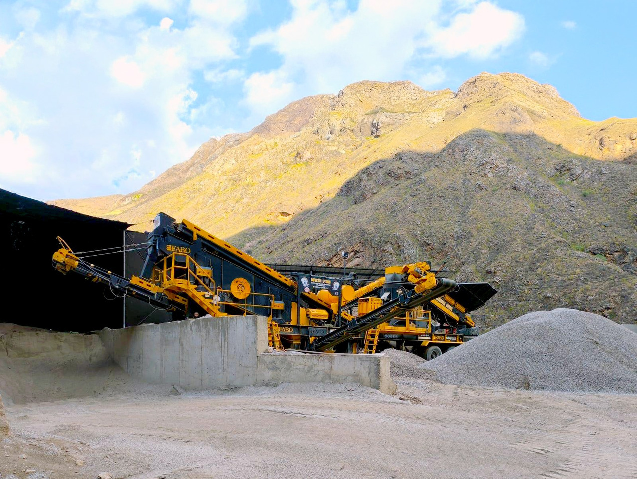FABO mobile impact crusher - Prallbrecher: das Bild 1 FABO mobile impact crusher - Prallbrecher: das Bild 1