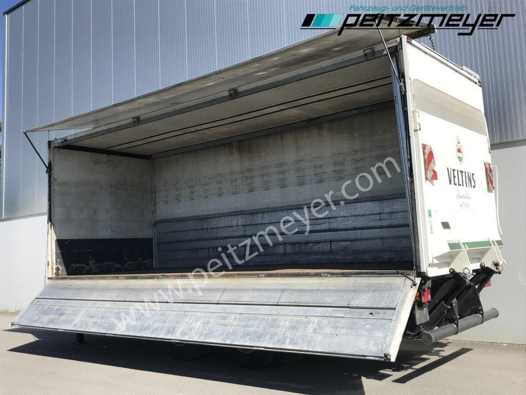 ACKERMANN,O. Getränkeanhänger Ewers Getränke Schwenkwand (LBW def.) Tandem tiefgekuppelt - Getränkeaufbau Anhänger: das Bild 2 ACKERMANN,O. Getränkeanhänger Ewers Getränke Schwenkwand (LBW def.) Tandem tiefgekuppelt - Getränkeaufbau Anhänger: das Bild 2