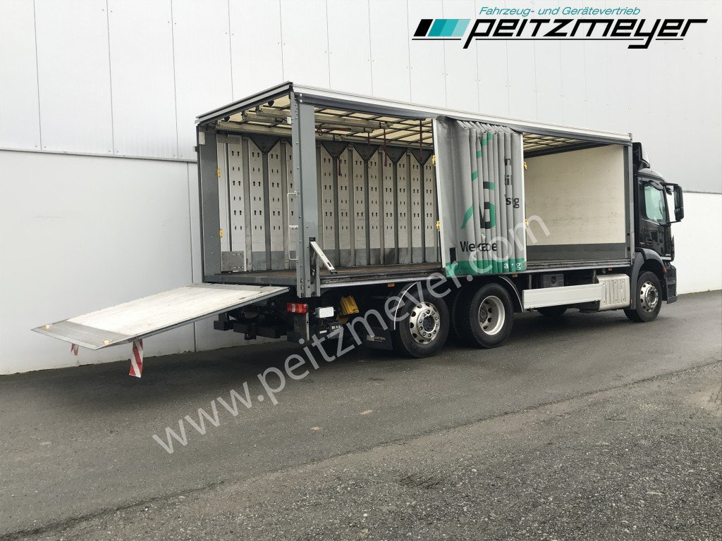 MERCEDES-BENZ Antos 2543 LL Getränke Schiebeplane Retarder, 2 x AHK, LBW 2 t., Lenkachse - Getränkeaufbau LKW: das Bild 3 MERCEDES-BENZ Antos 2543 LL Getränke Schiebeplane Retarder, 2 x AHK, LBW 2 t., Lenkachse - Getränkeaufbau LKW: das Bild 3