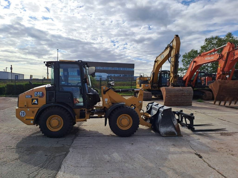 Cat 906 (Bucket+Forks) - Radlader: das Bild 5 Cat 906 (Bucket+Forks) - Radlader: das Bild 5