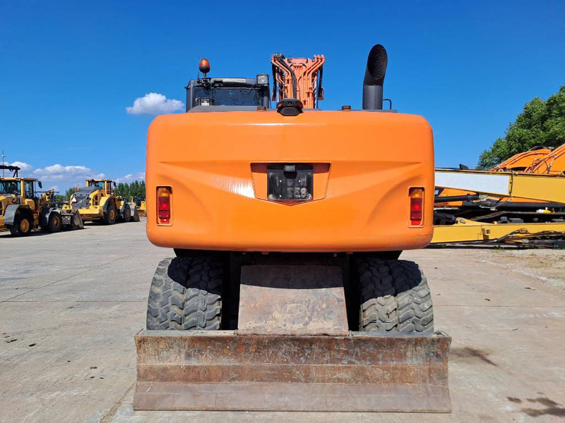 Hitachi ZX 170 W-5 B - Mobilbagger: das Bild 3 Hitachi ZX 170 W-5 B - Mobilbagger: das Bild 3
