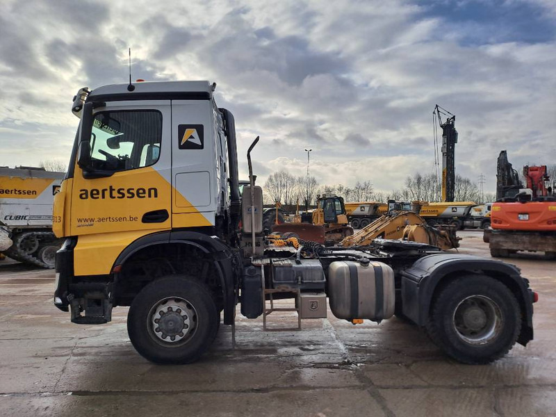 Mercedes-Benz Arocs 2045 - Sattelzugmaschine: das Bild 1 Mercedes-Benz Arocs 2045 - Sattelzugmaschine: das Bild 1