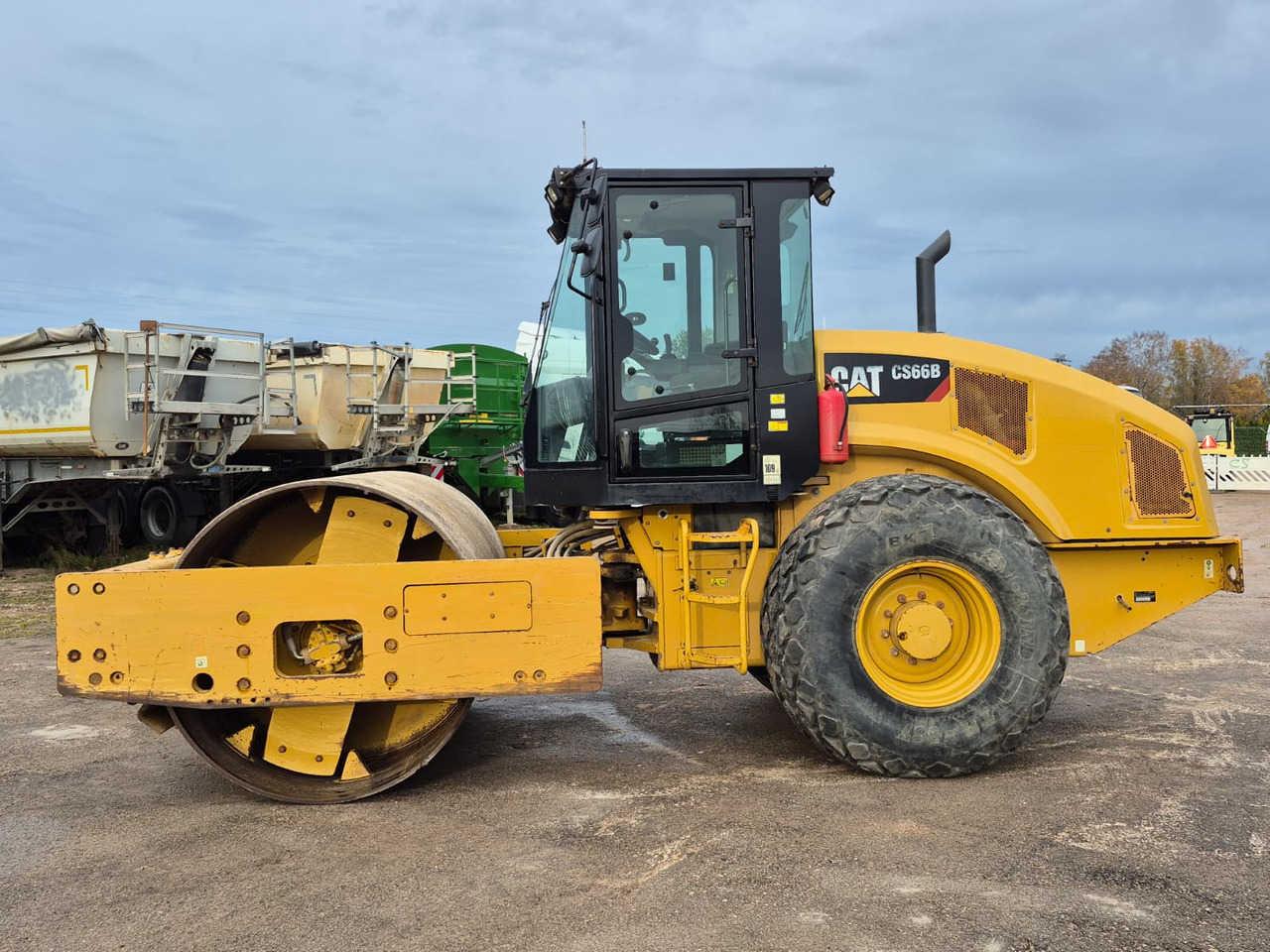 CATERPILLAR CS66B EPA - Walzen: das Bild 4 CATERPILLAR CS66B EPA - Walzen: das Bild 4