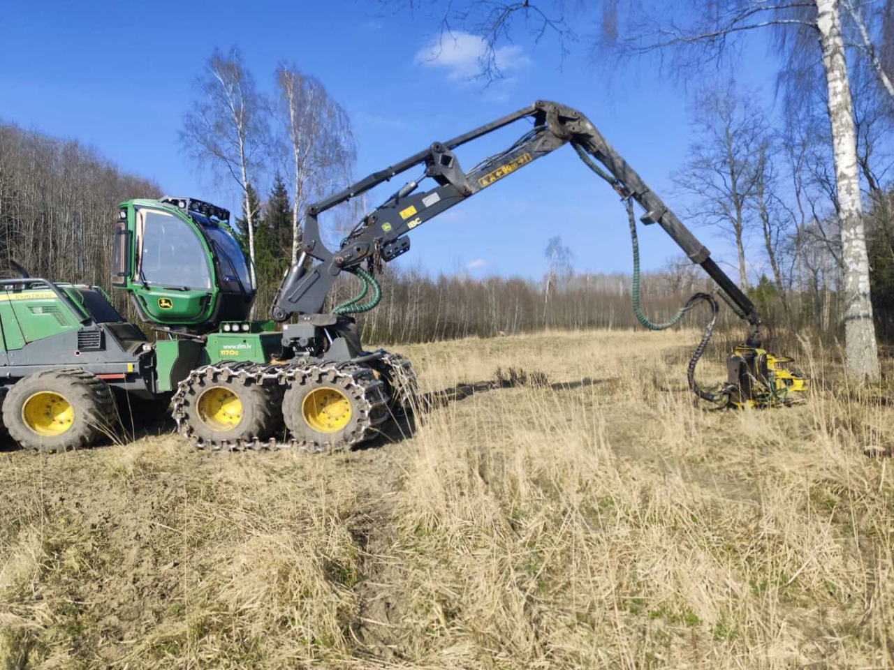 John Deere 1170G with H413 - Harvester: das Bild 3 John Deere 1170G with H413 - Harvester: das Bild 3