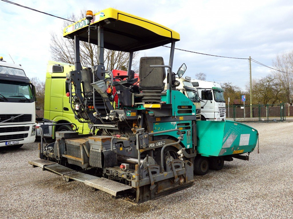 VÖGELE Super 1303-2 - Asphaltfertiger/ Straßenfertiger: das Bild 2 VÖGELE Super 1303-2 - Asphaltfertiger/ Straßenfertiger: das Bild 2