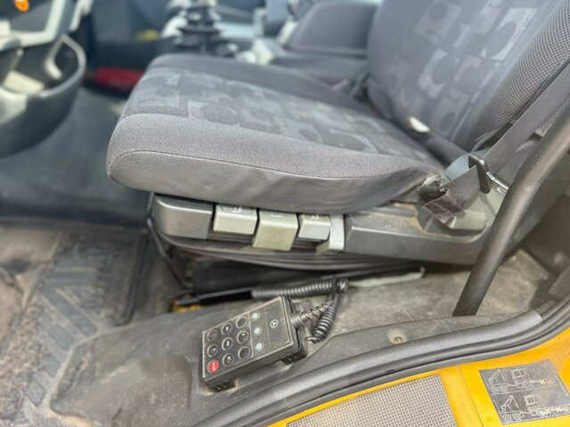 Abschleppwagen MERCEDES-BENZ Atego 1022 L Pritsche / Klima / Tachograph...: das Bild 6