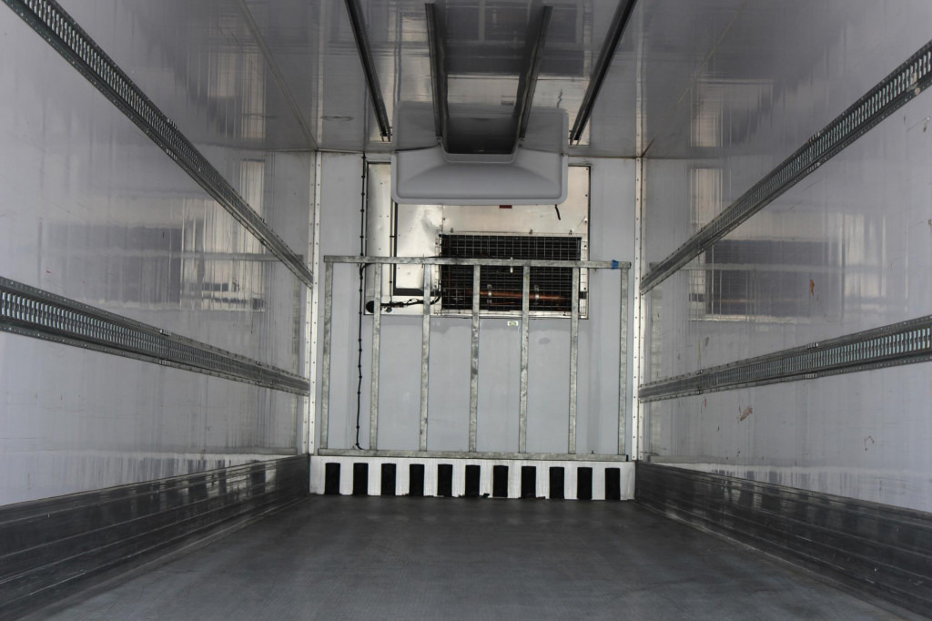 Lamberet Thermo King SLXe 200 Aluboden Palletenkasten - Kühlkoffer Auflieger: das Bild 3 Lamberet Thermo King SLXe 200 Aluboden Palletenkasten - Kühlkoffer Auflieger: das Bild 3