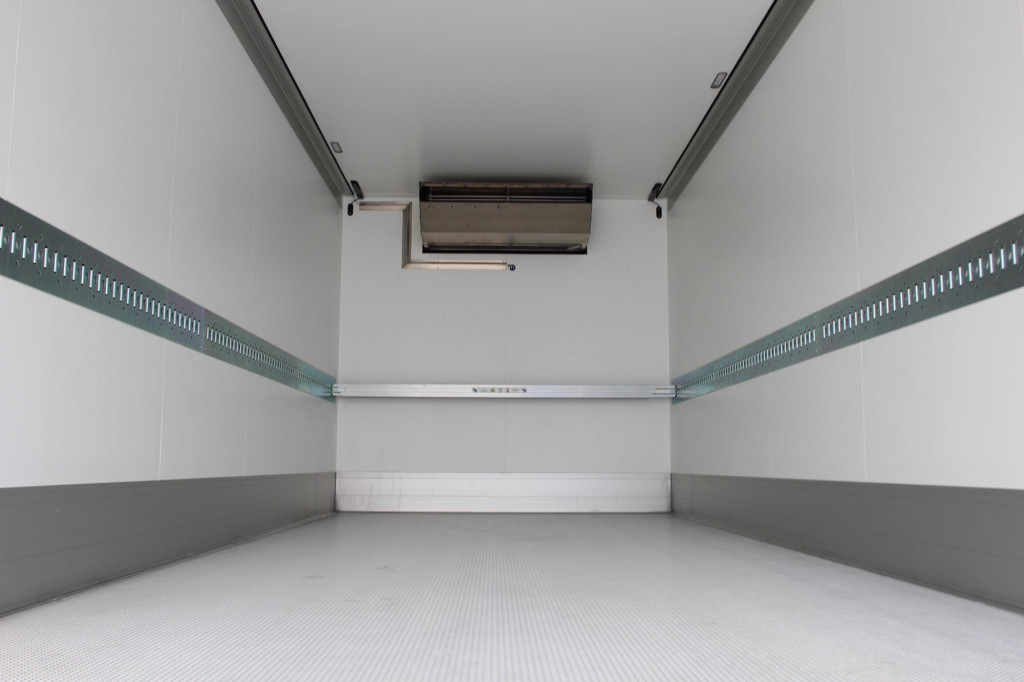 MAN TGM 18.290 E6 Thermo King T-1300X Tür+LBW AHK - Kühlkoffer LKW: das Bild 3 MAN TGM 18.290 E6 Thermo King T-1300X Tür+LBW AHK - Kühlkoffer LKW: das Bild 3