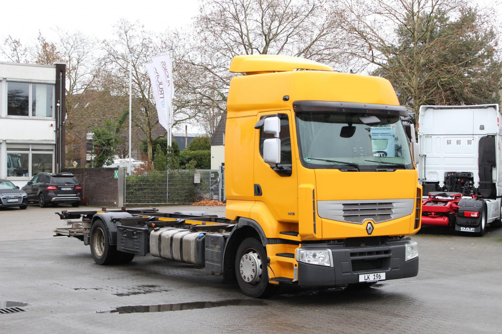 Fahrgestell LKW Renault Premium 380DXi BDF Schlafkabine LBW AHK 298 TKm: das Bild 9 Fahrgestell LKW Renault Premium 380DXi BDF Schlafkabine LBW AHK 298 TKm: das Bild 9