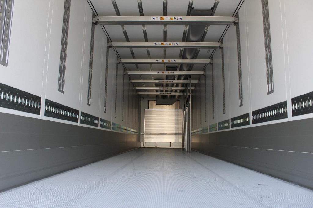 SCHMITZ Thermo KingA400 Blumen Ladebordwand Miete-Rent - Kühlkoffer Auflieger: das Bild 2 SCHMITZ Thermo KingA400 Blumen Ladebordwand Miete-Rent - Kühlkoffer Auflieger: das Bild 2
