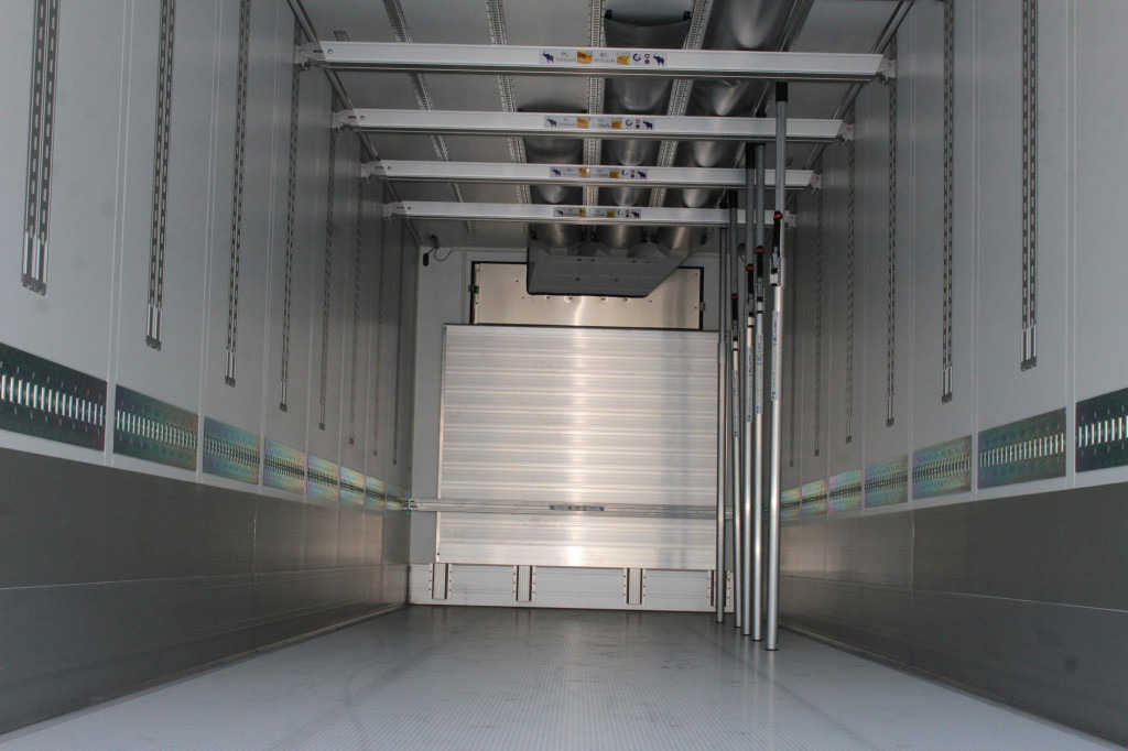 SCHMITZ Thermo KingA400 Blumen Ladebordwand Miete-Rent - Kühlkoffer Auflieger: das Bild 3 SCHMITZ Thermo KingA400 Blumen Ladebordwand Miete-Rent - Kühlkoffer Auflieger: das Bild 3
