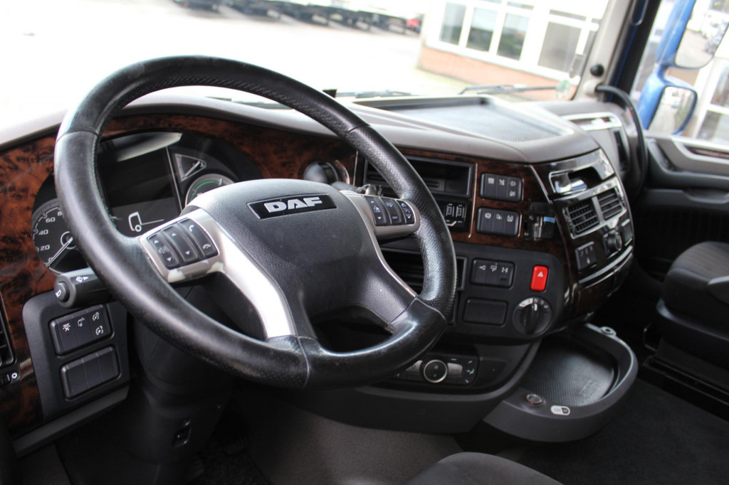 Daf 480 SSC Retarder Kühlbox 2 Tanks Standklima - Sattelzugmaschine: das Bild 5 Daf 480 SSC Retarder Kühlbox 2 Tanks Standklima - Sattelzugmaschine: das Bild 5