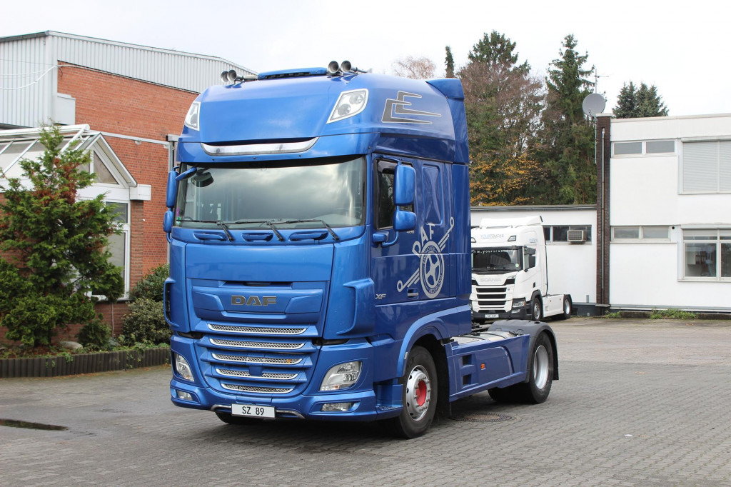 Daf 480 SSC Retarder Kühlbox 2 Tanks Standklima - Sattelzugmaschine: das Bild 1 Daf 480 SSC Retarder Kühlbox 2 Tanks Standklima - Sattelzugmaschine: das Bild 1