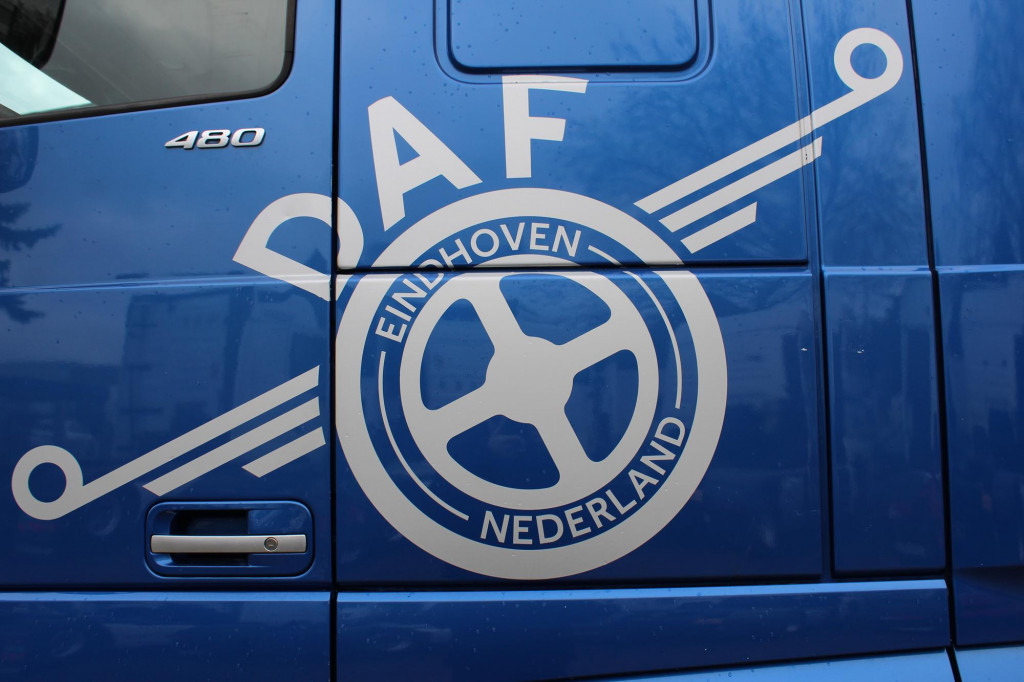 Daf 480 SSC Retarder Kühlbox 2 Tanks Standklima - Sattelzugmaschine: das Bild 2 Daf 480 SSC Retarder Kühlbox 2 Tanks Standklima - Sattelzugmaschine: das Bild 2