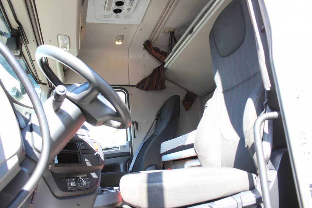 Sattelzugmaschine Daf XF 530 SC Retarder ACC LDWS Standklima Kühlbox: das Bild 6 Sattelzugmaschine Daf XF 530 SC Retarder ACC LDWS Standklima Kühlbox: das Bild 6