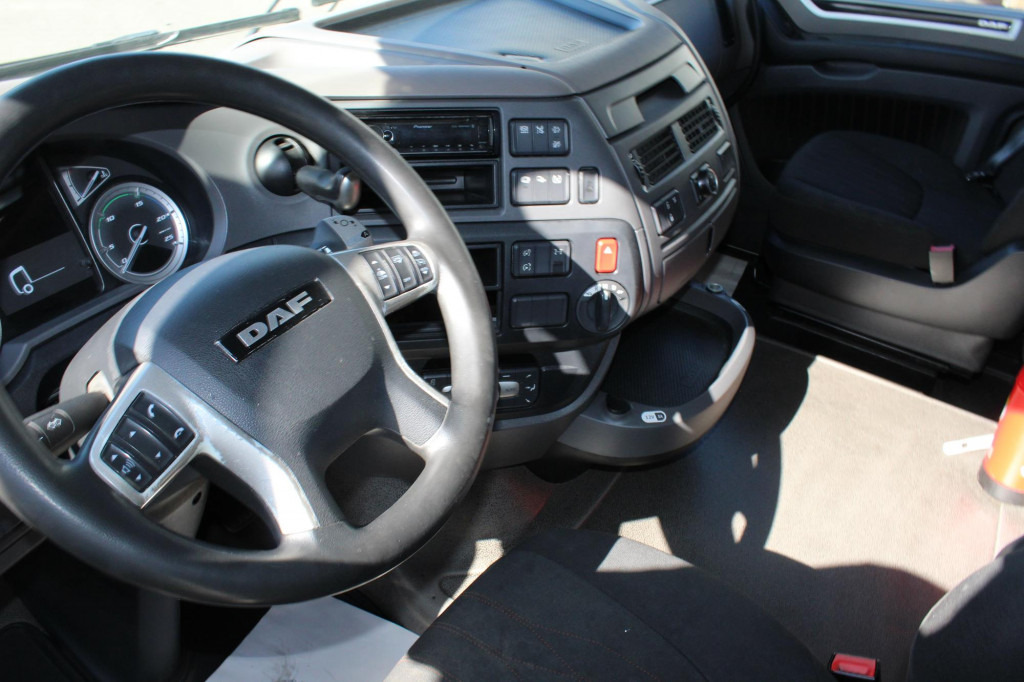 Sattelzugmaschine Daf XF 530 SC Retarder ACC LDWS Standklima Kühlbox: das Bild 7 Sattelzugmaschine Daf XF 530 SC Retarder ACC LDWS Standklima Kühlbox: das Bild 7