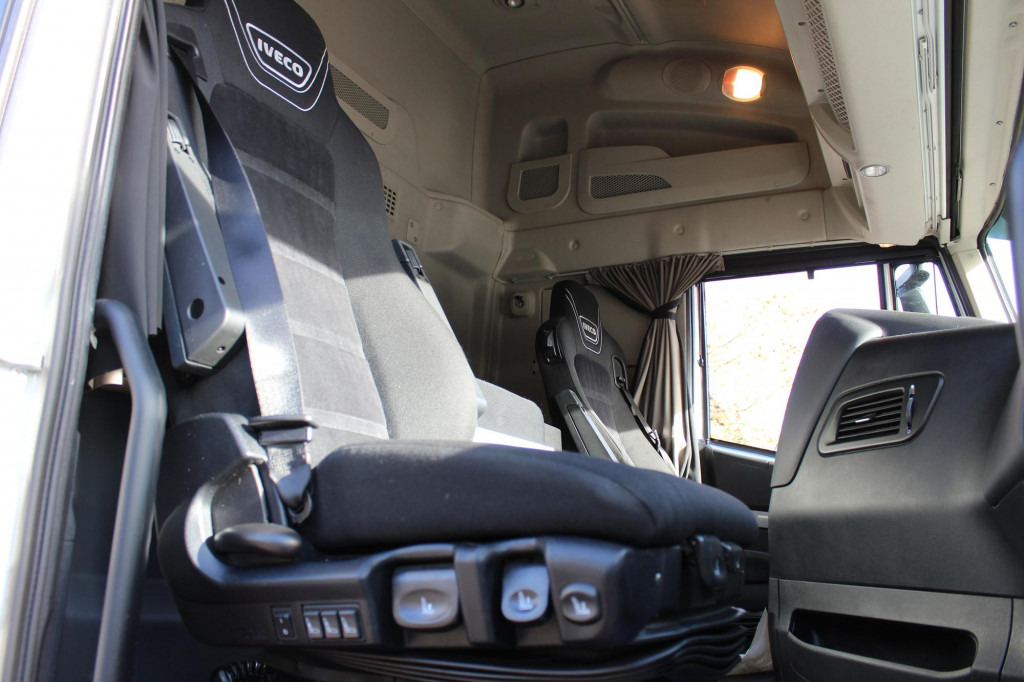 Iveco AS 510 Stralis Retarder ACC Kühlbox Navi Stdklima - Sattelzugmaschine: das Bild 3 Iveco AS 510 Stralis Retarder ACC Kühlbox Navi Stdklima - Sattelzugmaschine: das Bild 3