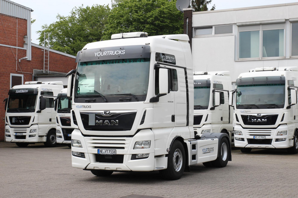 MAN TGX 18.500 XXL Standklima Navi Xenon Retarder - Sattelzugmaschine: das Bild 1 MAN TGX 18.500 XXL Standklima Navi Xenon Retarder - Sattelzugmaschine: das Bild 1