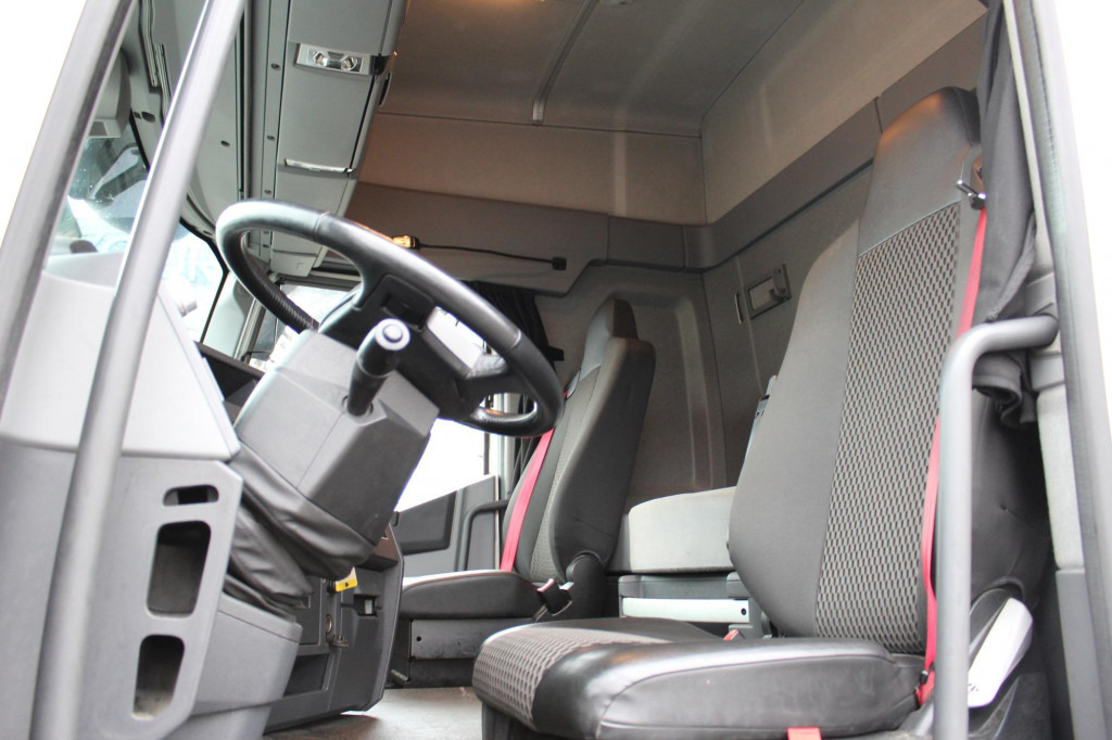 Renault T460 Retarder 2 Tanks Standklima VIN : KD - Sattelzugmaschine: das Bild 4 Renault T460 Retarder 2 Tanks Standklima VIN : KD - Sattelzugmaschine: das Bild 4