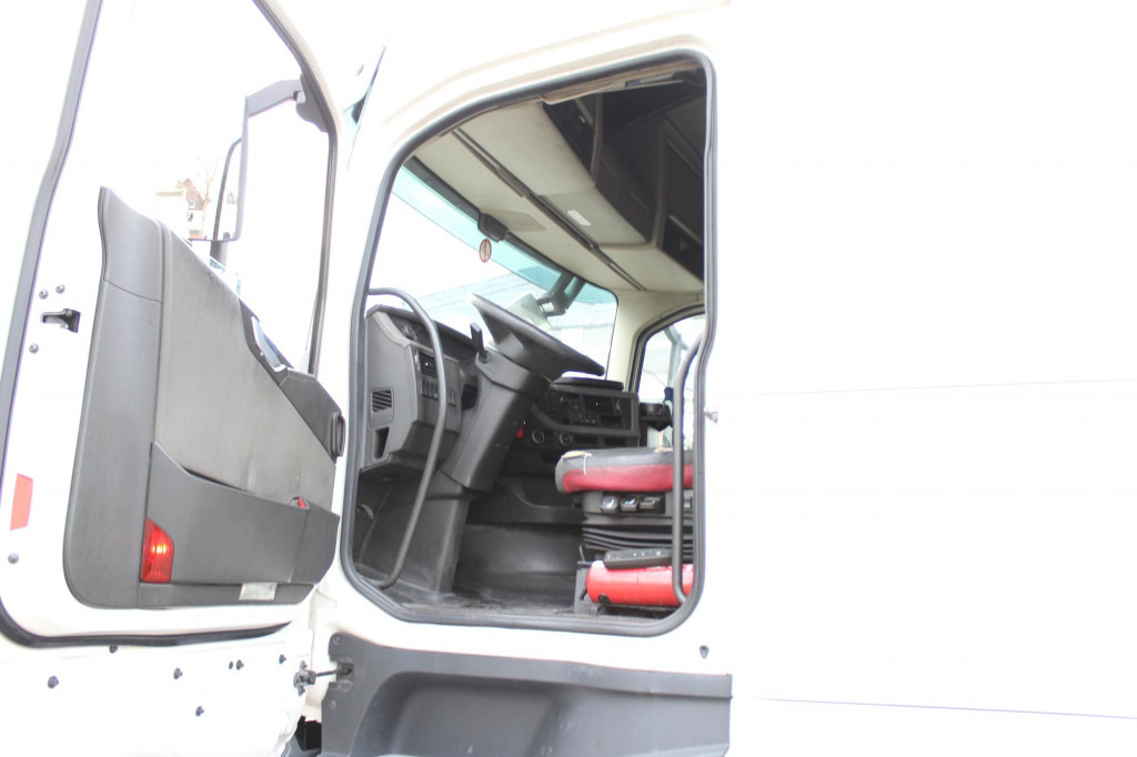 Volvo FH 500 E6 Globe I-Shift I-Park Cool Kühlbox - Sattelzugmaschine: das Bild 3 Volvo FH 500 E6 Globe I-Shift I-Park Cool Kühlbox - Sattelzugmaschine: das Bild 3